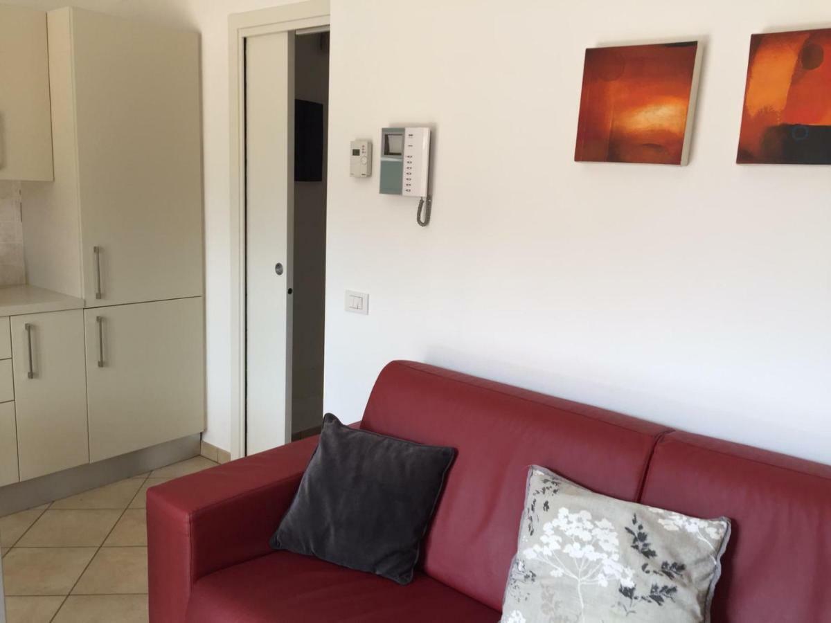 Apartment Alessandra Лено Екстериор снимка